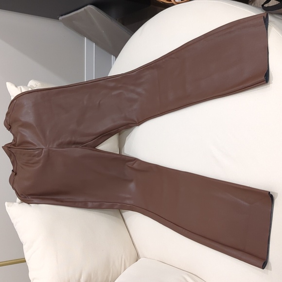 Straight Leg Faux Leather Pants - Chocolate - Picture 4 of 6